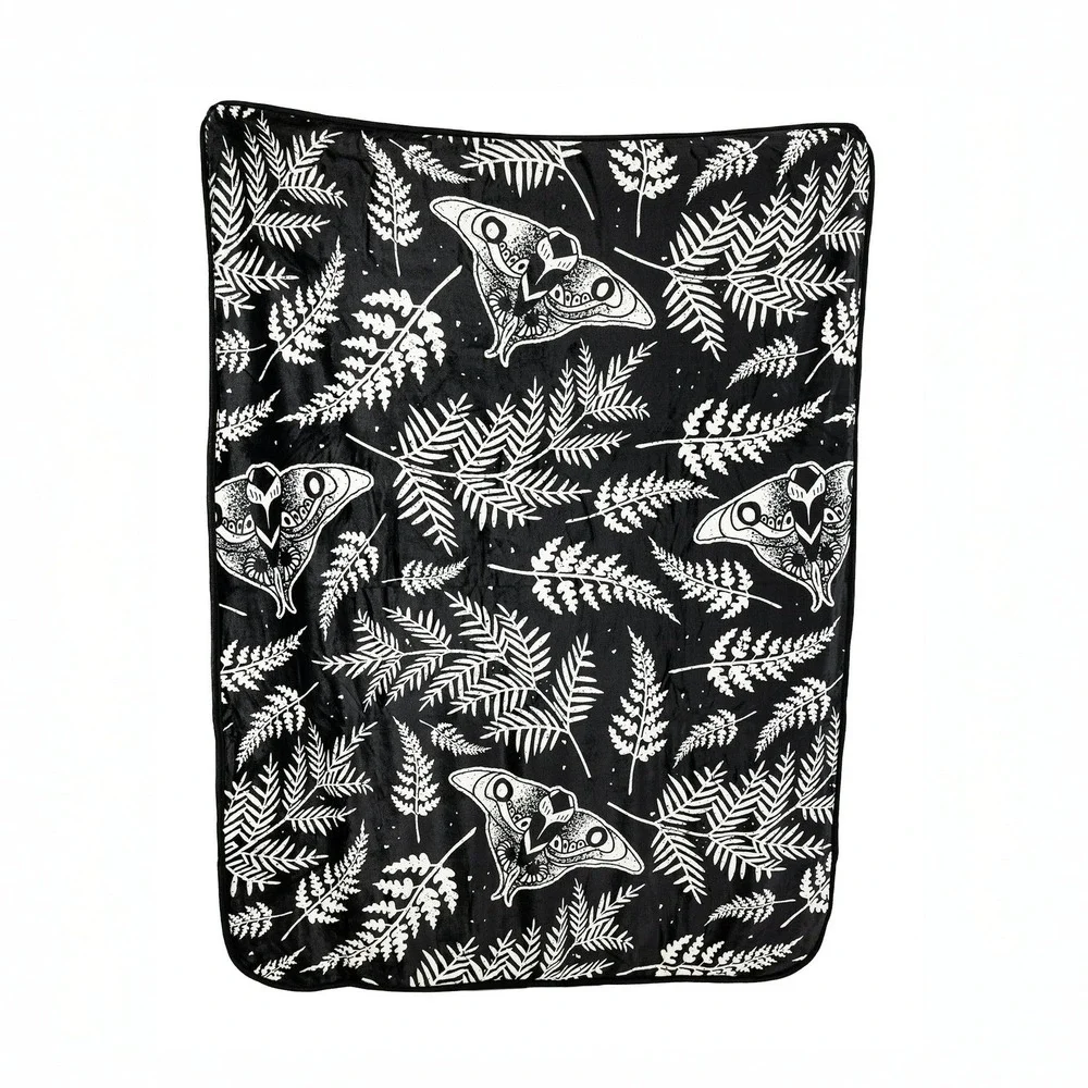 The Last of Us Moth To The Plague Fleece Throw Blanket 50x60 We Let You Live New